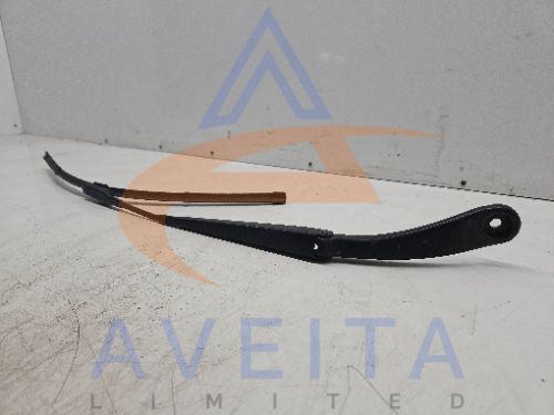 Mercedes A Class W176 12-15 Front Wiper Arm Right Drivers Side