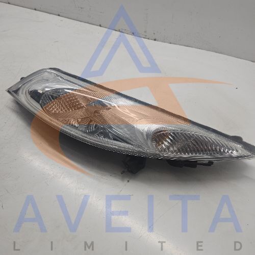 Nissan Juke 1.6 Petrol 11-14 Right Side Upper Headlight