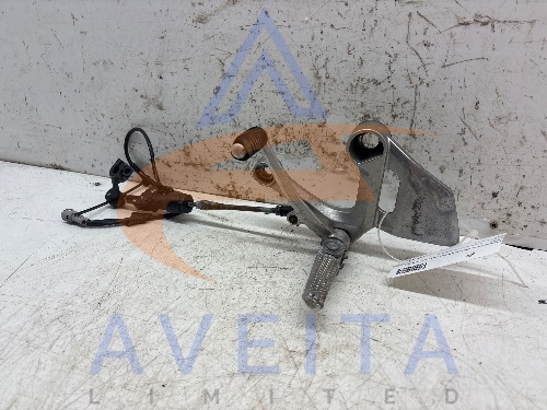 YAMAHA MT-09 ABS 2019 Left Foot peg Set Including Gear Shifter