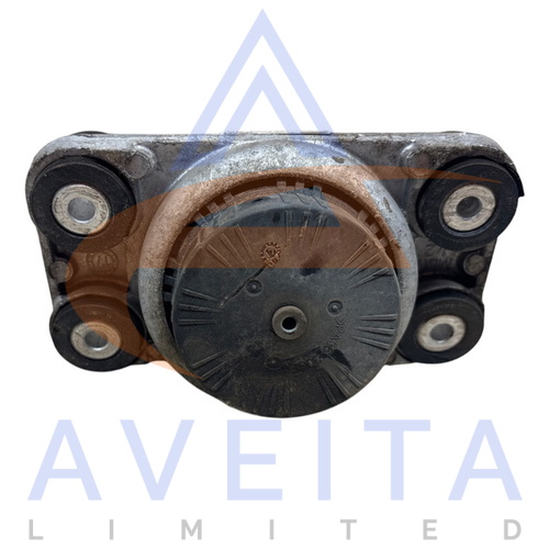 Range Rover Sport 2018 L494 3.0 306DT Engine Mount Right Side