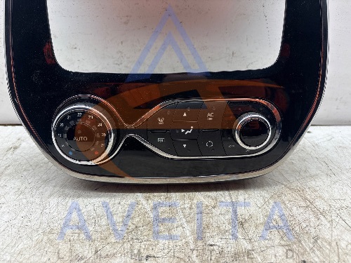 RENAULT CAPTUR 2014 MK1 (X87) Heater Control Panel & Surround