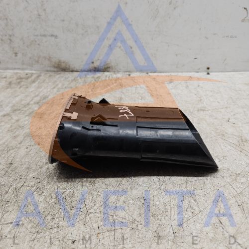 Ford Focus 2009 MK2 FL Dash Air Vent Left Side Central