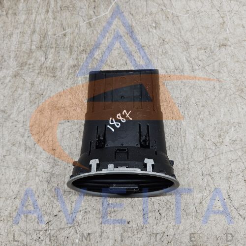 Ford Focus 2009 MK2 FL Dash Air Vent Left Side Outer