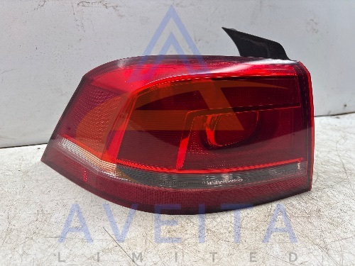 VW Passat 2011 B7 Saloon Rear Tail Light Left Side Outer