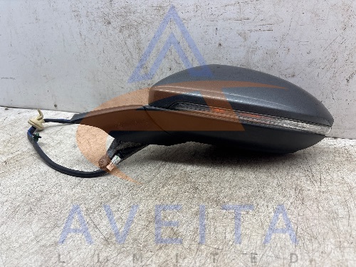 VW GOLF GTI 17-20 MK7.5 (5G) LR7H Grey P/Fold Door Mirror Left