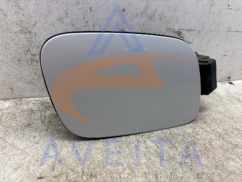 RENAULT ARKANA 2022 MK1 White Pearl TEQXD Fuel Flap