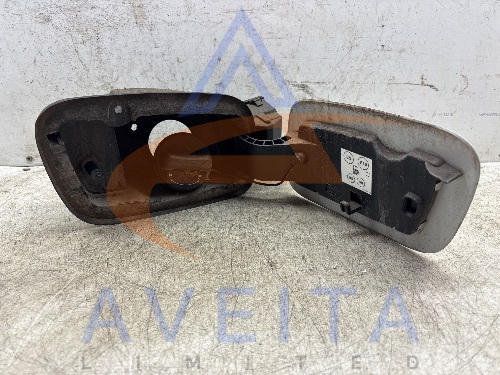 RENAULT ARKANA 2022 MK1 White Pearl TEQXD Fuel Flap