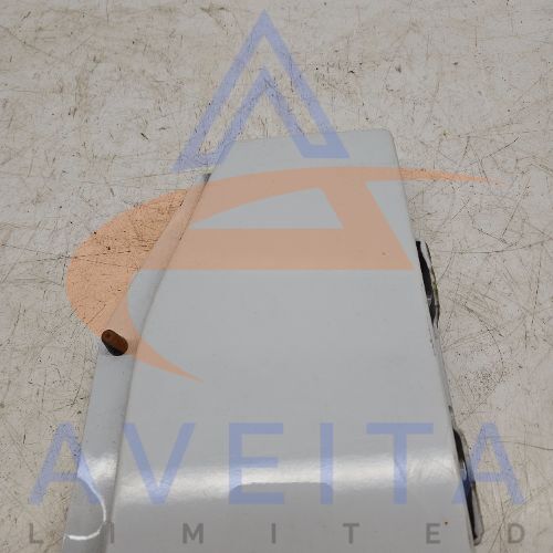 MERCEDES SPRINTER RWD 18-24 W907 Artic White 9147 Fuel Flap