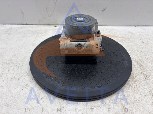 MERCEDES C-CLASS 14-18 W205 2.1 Diesel  ABS Pump Unit