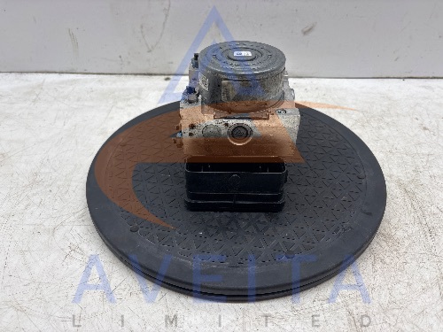 MERCEDES C-CLASS 14-18 W205 2.1 Diesel  ABS Pump Unit