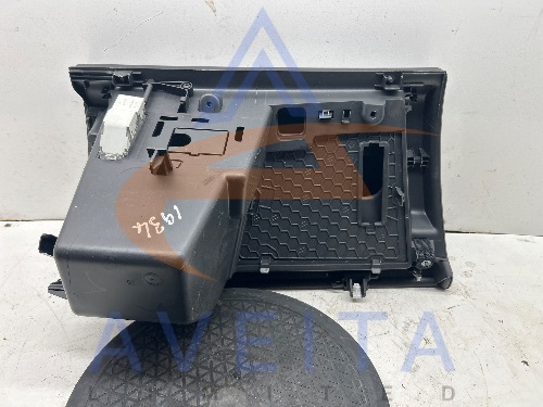 PEUGEOT 3008 09-11 MK1 Glove Box