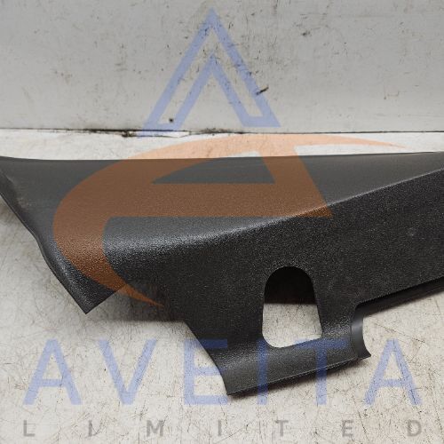 PORSCHE MACAN S 2021 (95B-2) C-Pillar Trim Right Side