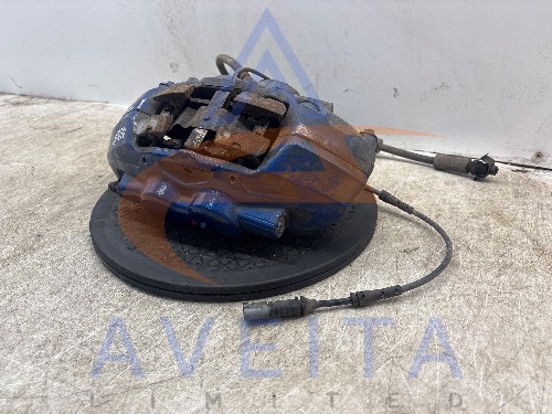 BMW 335D 15-19 F30 LCI M Sport Caliper Front Left Side Brembo