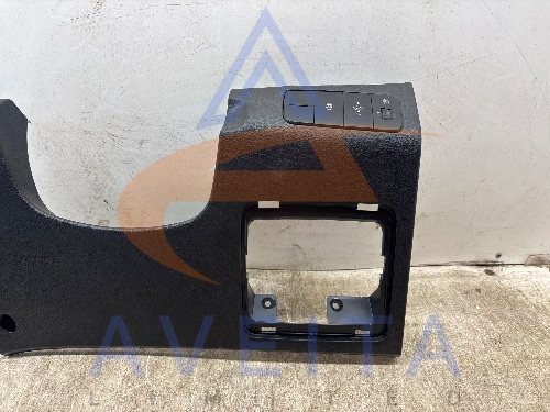 HYUNDAI i10 PREMIUM 14-16 MK2 Drivers Dash Lower Panel