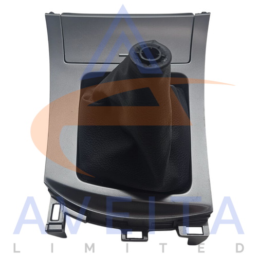 Mazda 3 1.6 Diesel 09-14 Gearstick Gaiter& Surround