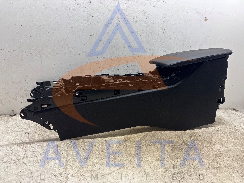 MAZDA CX-30 MK1 2023 SE-L LUX Centre Console Armrest