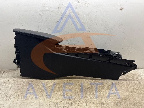 MAZDA CX-30 MK1 2023 SE-L LUX Centre Console Armrest