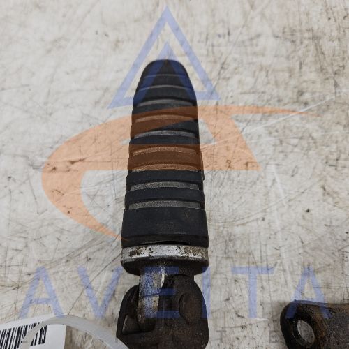 SUZUKI VZR 1800 2007 Rear Foot Pegs