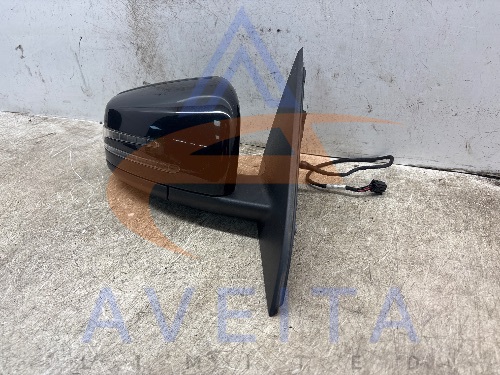 MERCEDES A-CLASS 15-18 W176 Wing Door Mirror Right Cosmos Black 191